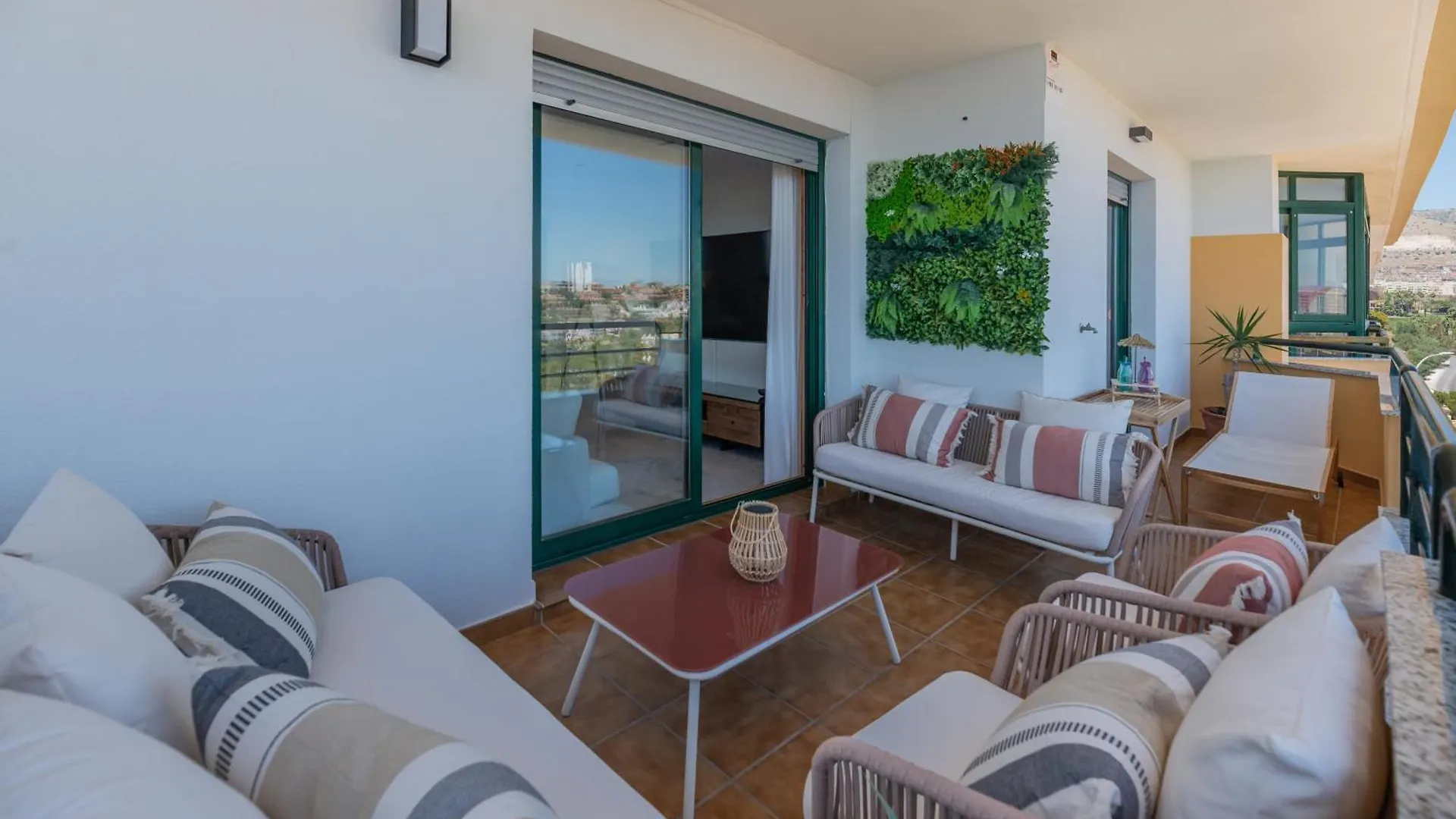 Luxury 4Bdr Penthouse With Sea Views Apartment Benalmadena Spain